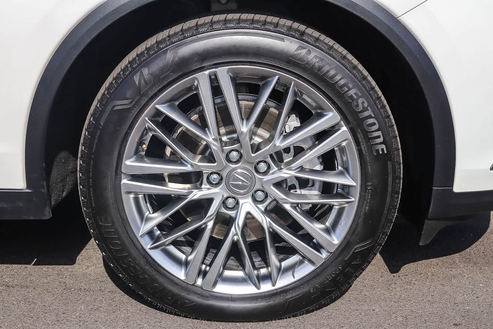 Used 2023 White Acura w/Advance Package image 9