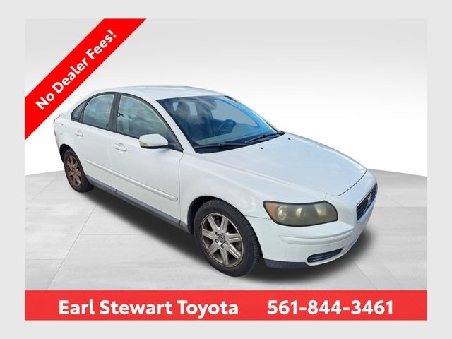Used 2006  Volvo 2.4i image 1