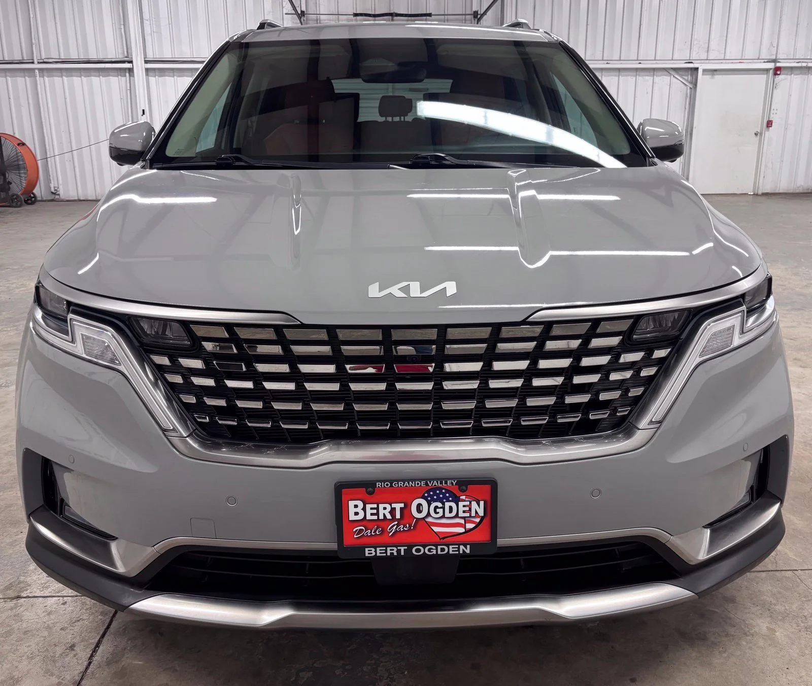 Used 2024 White Kia SX image 2
