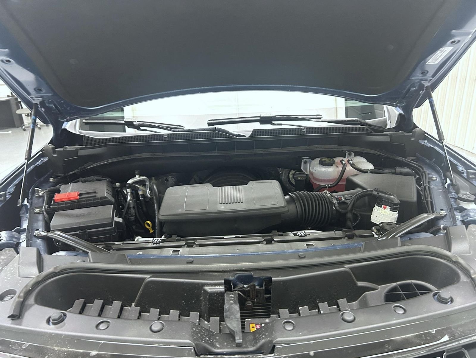Used 2026 Blue Chevrolet Premier image 24