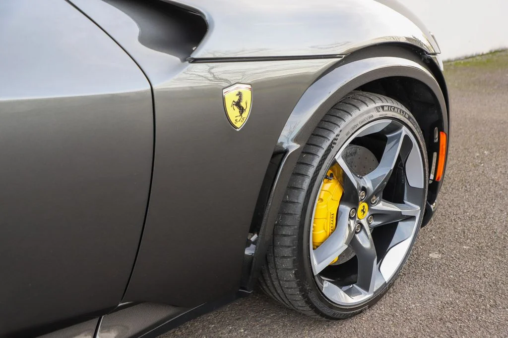 2025 Ferrari Purosangue Base - Photo 24