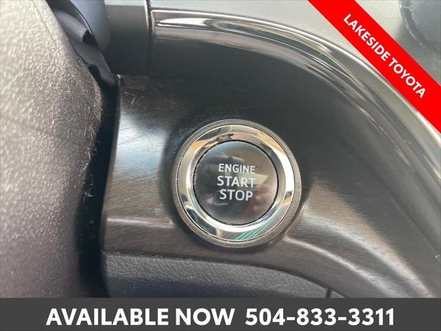 Certified Used 2016 OOH LA LA ROUGE MICA Toyota  image 37