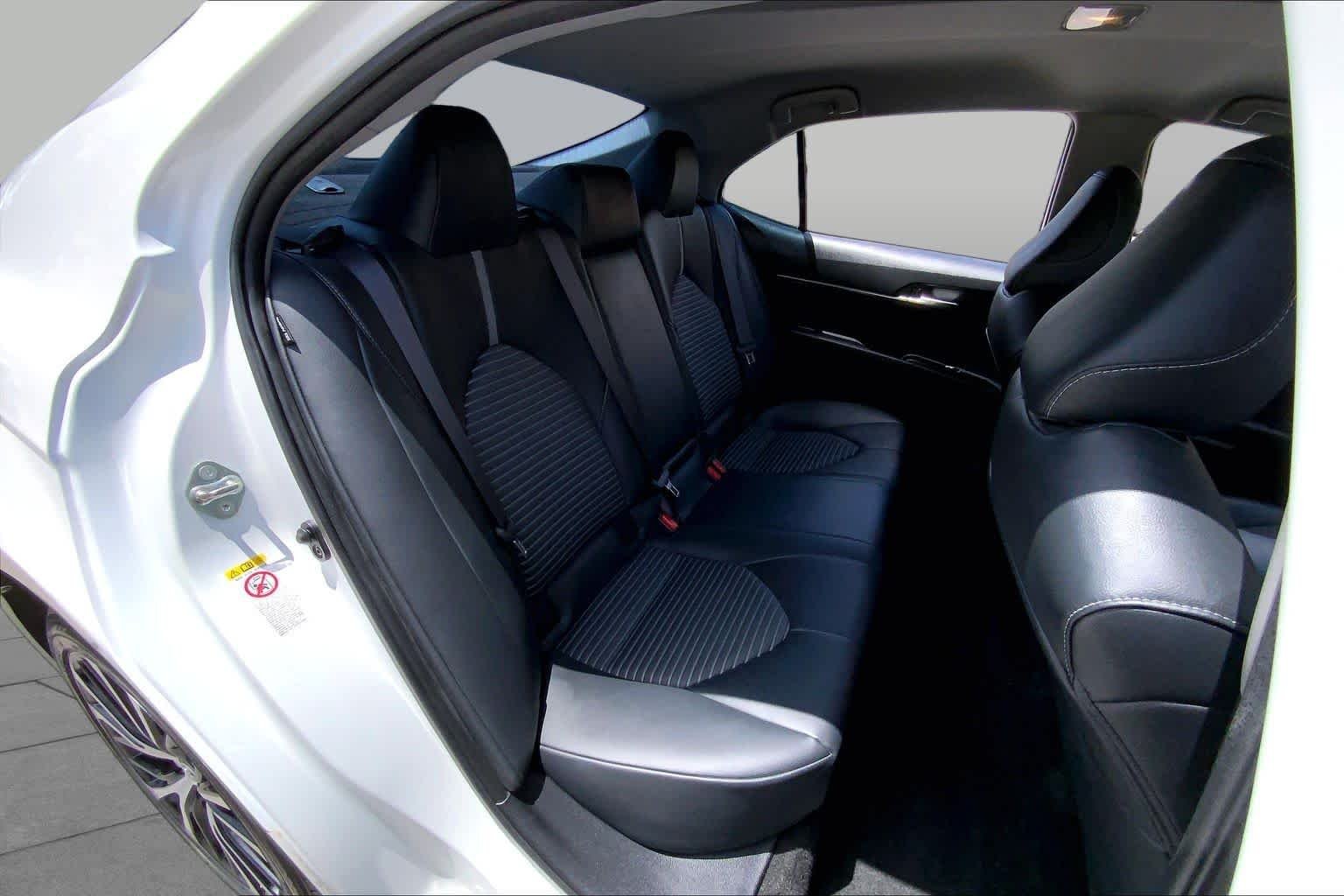 Used 2019 Super White Toyota SE image 20