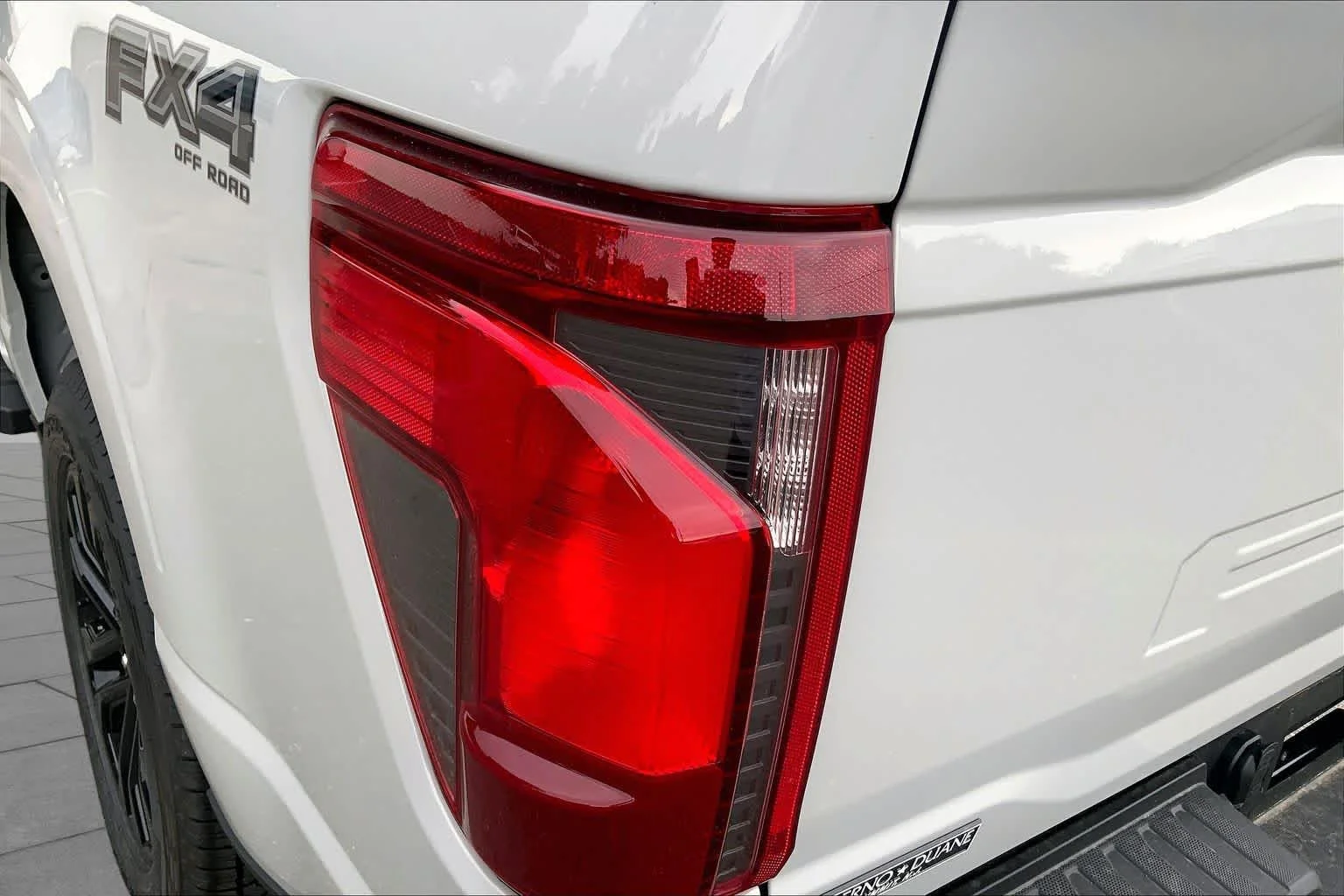 New 2026 Avalanche Ford XLT image 5