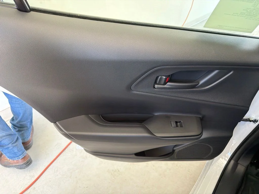 New 2026 Wind Chill Pearl <sup>1</sup> Toyota  SE image 26
