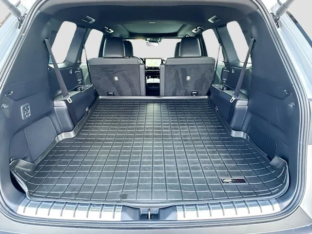 Used 2024 Silver Lexus 350 Luxury image 26