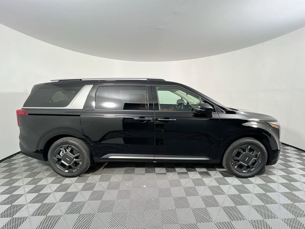 New 2026 Aurora Black Pearl Kia SX image 2