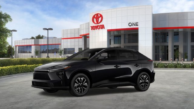 2026 Toyota bZ XLE - Photo 35
