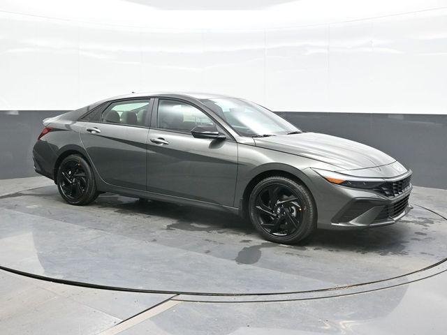 New 2026 Gray Hyundai SEL Sport image 7