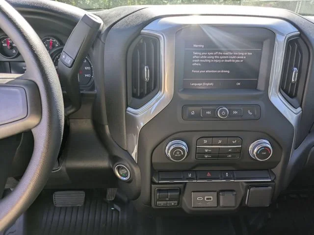 New 2025 Summit White GMC Pro image 22
