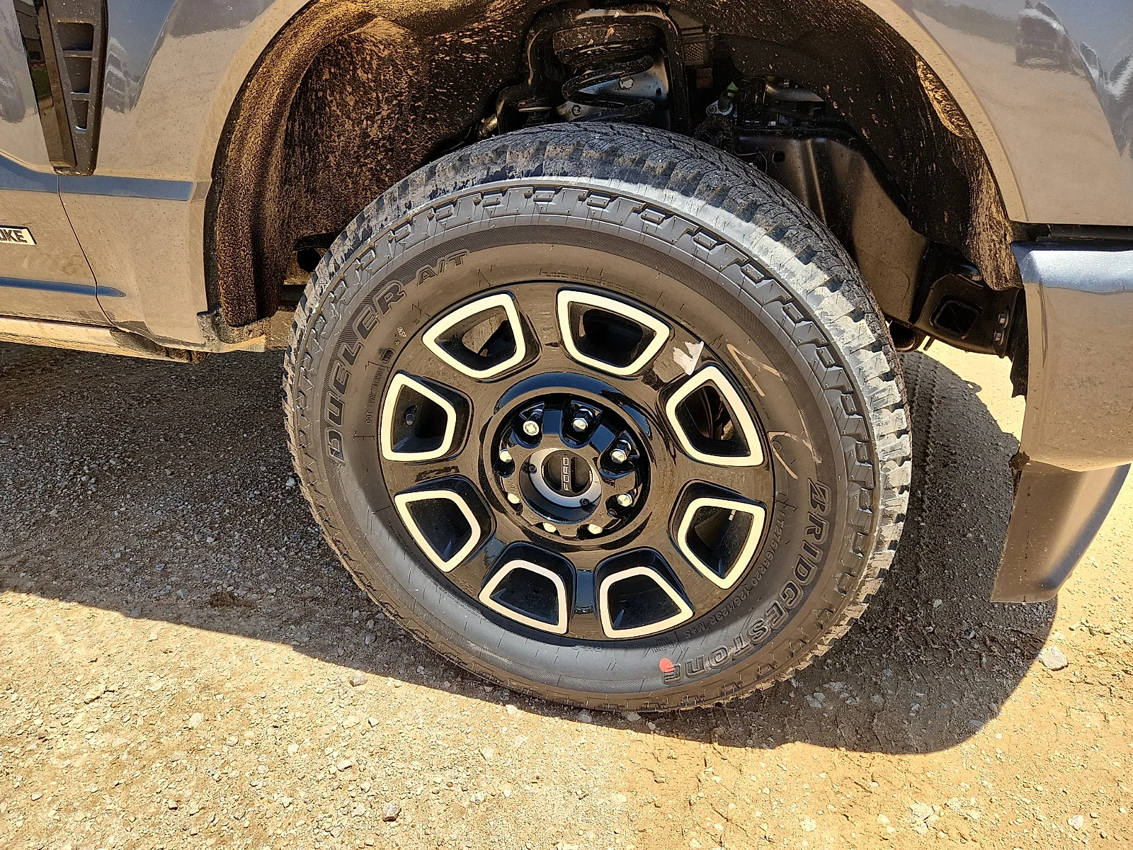 New 2026 Carbonized Gray Metallic Ford F-250® Platinum® image 9