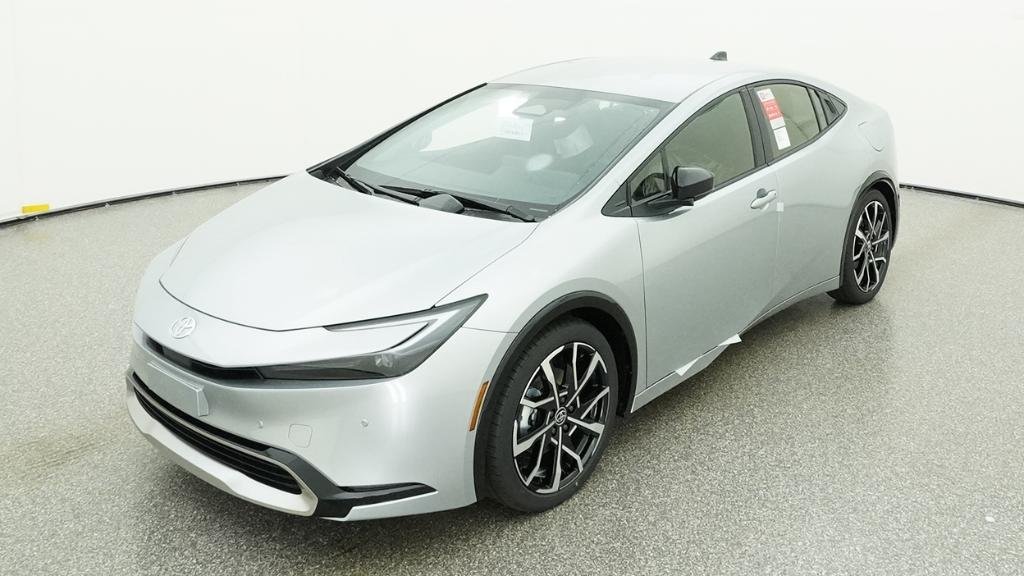 2026 Toyota Prius XSE's photo