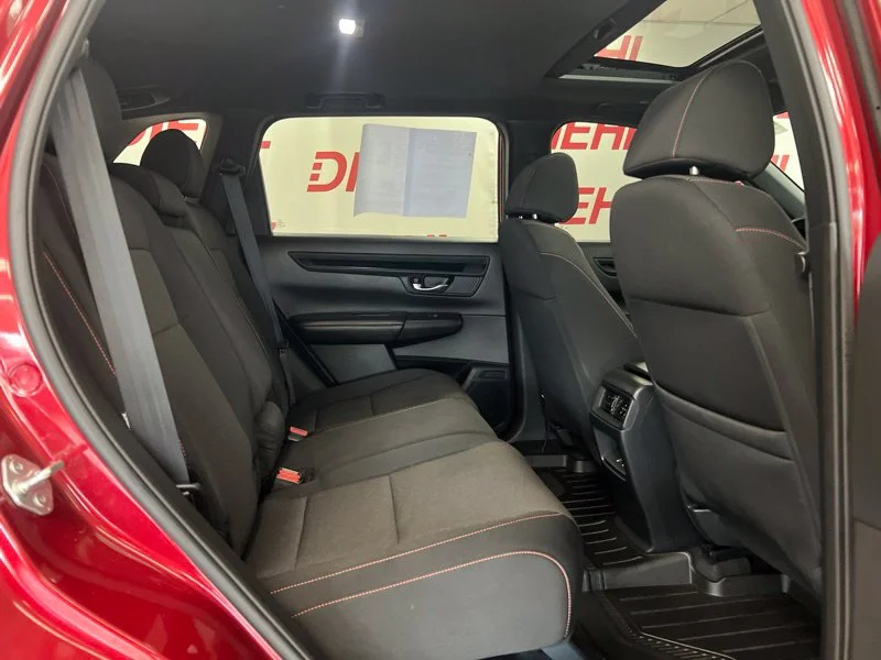 Used 2024  Honda Sport image 10