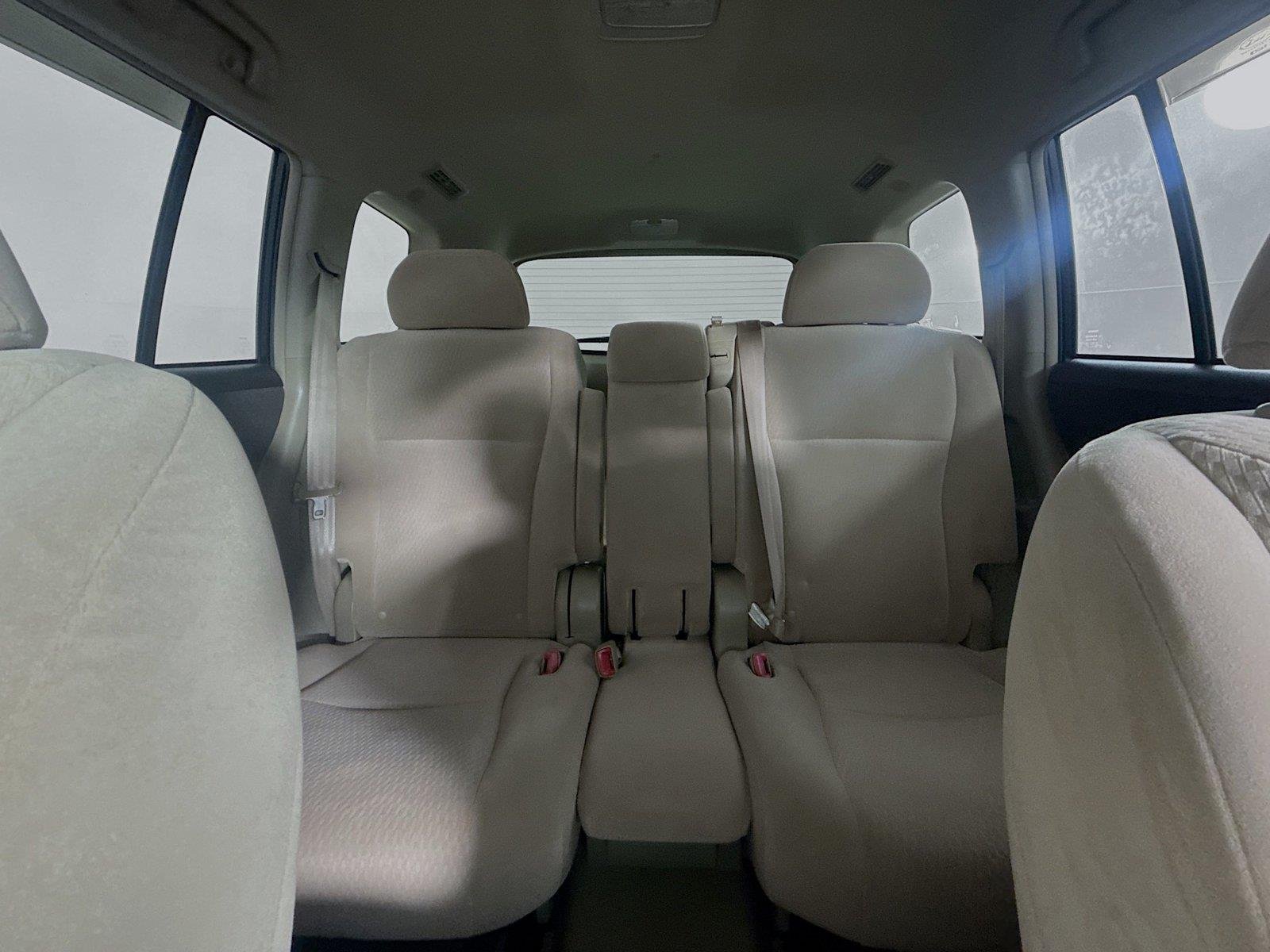 Used 2009 Salsa Red Pearl Toyota Base image 12
