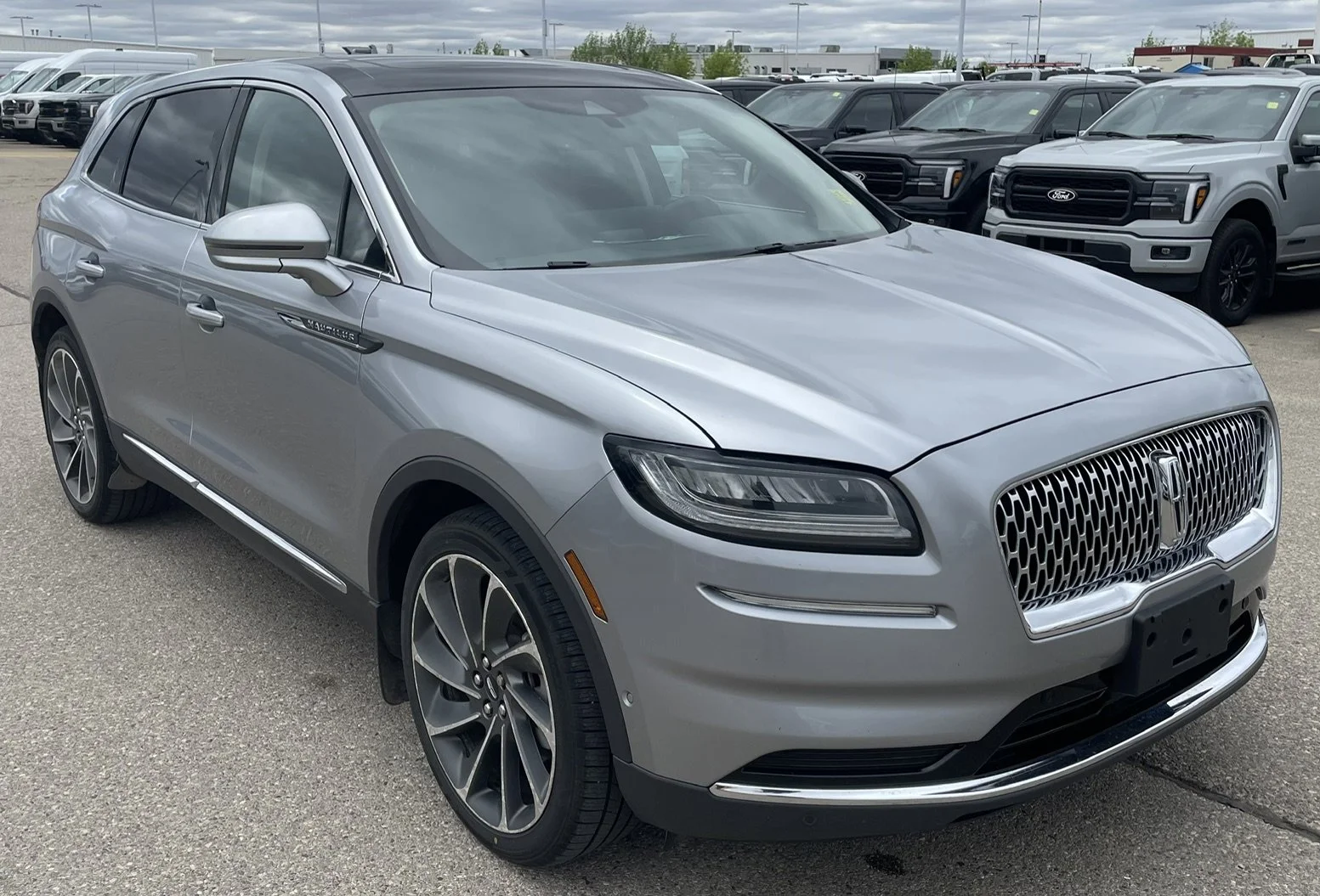 Used 2021 SILVER Lincoln RESERVE AWD **New Arrival** image 7