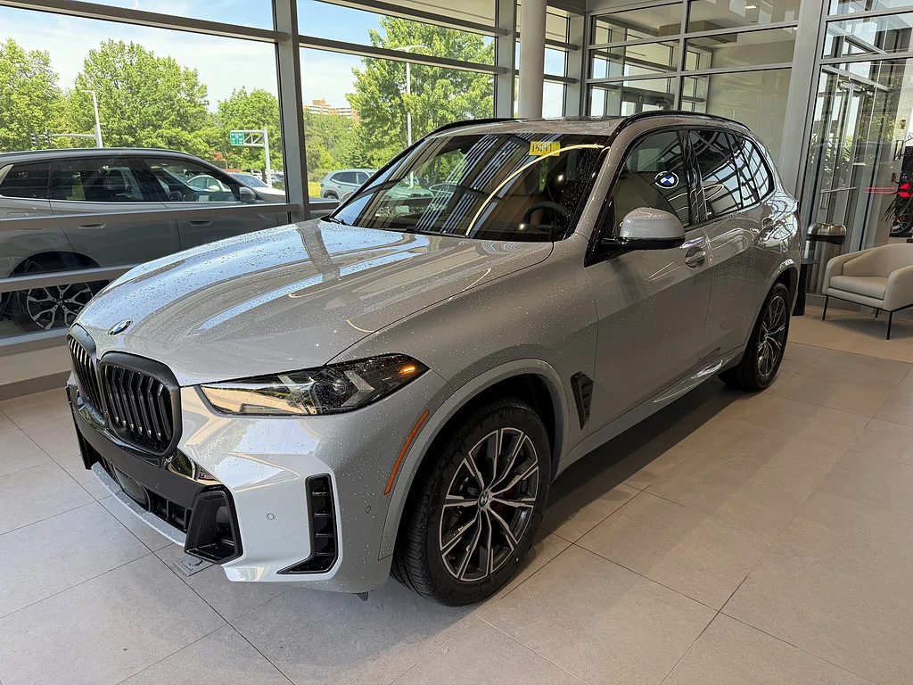 New 2026 Brooklyn Grey Metallic BMW xDrive40i image 3