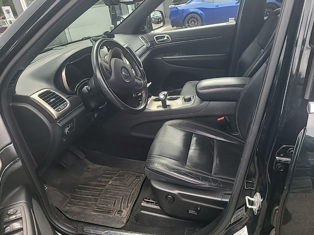 Used 2014 Green Jeep Limited image 7