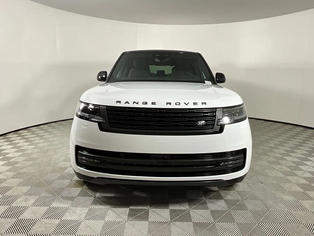 2026 Land Rover Range Rover SE - Photo 8