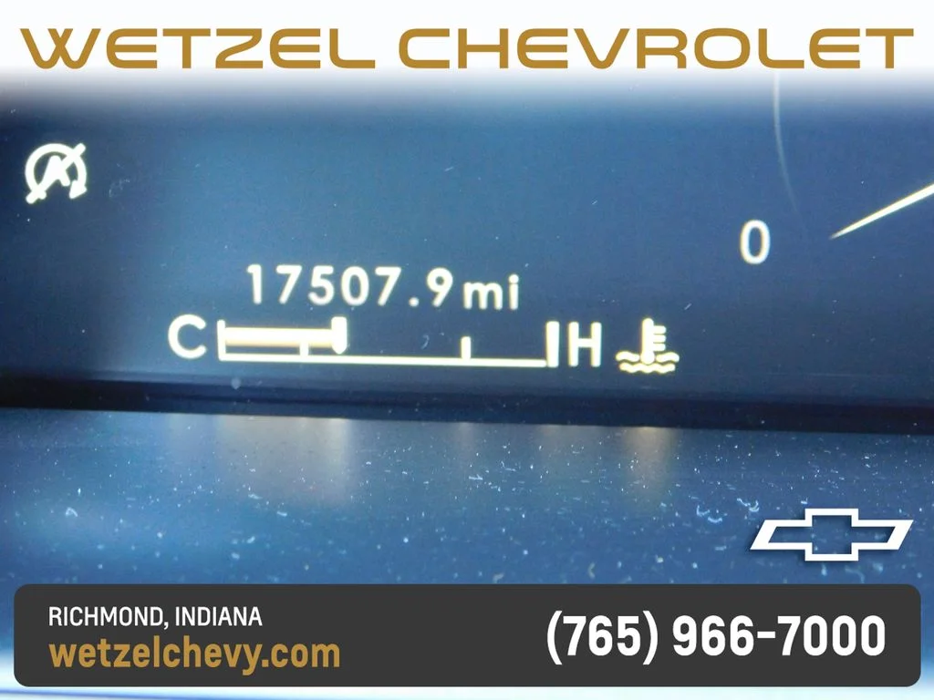 Used 2023 Silver Lincoln Reserve image 34