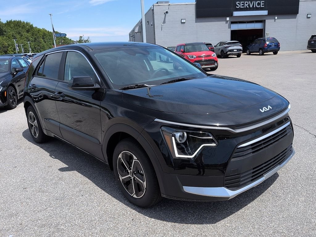 2026 Kia Niro LX HEV's photo