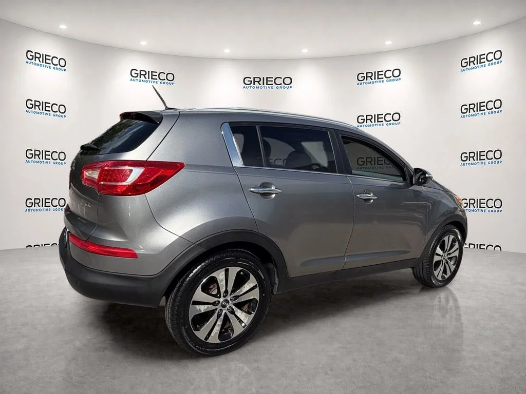 Used 2012 Silver Kia EX image 7