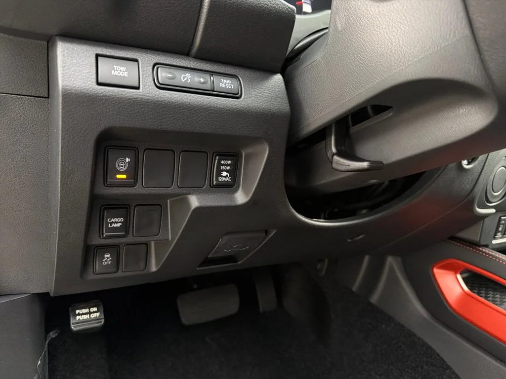 New 2026 Boulder Gray Pearl Nissan Crew Cab PRO-X® image 19