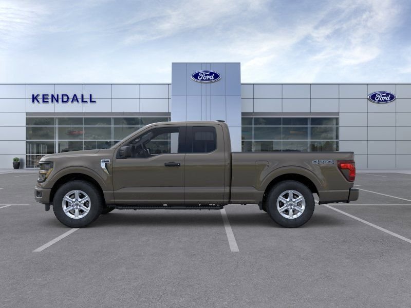 New 2026 Gray Ford XLT image 3