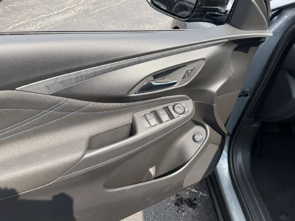 2026 Buick Envista Sport Touring - Photo 27