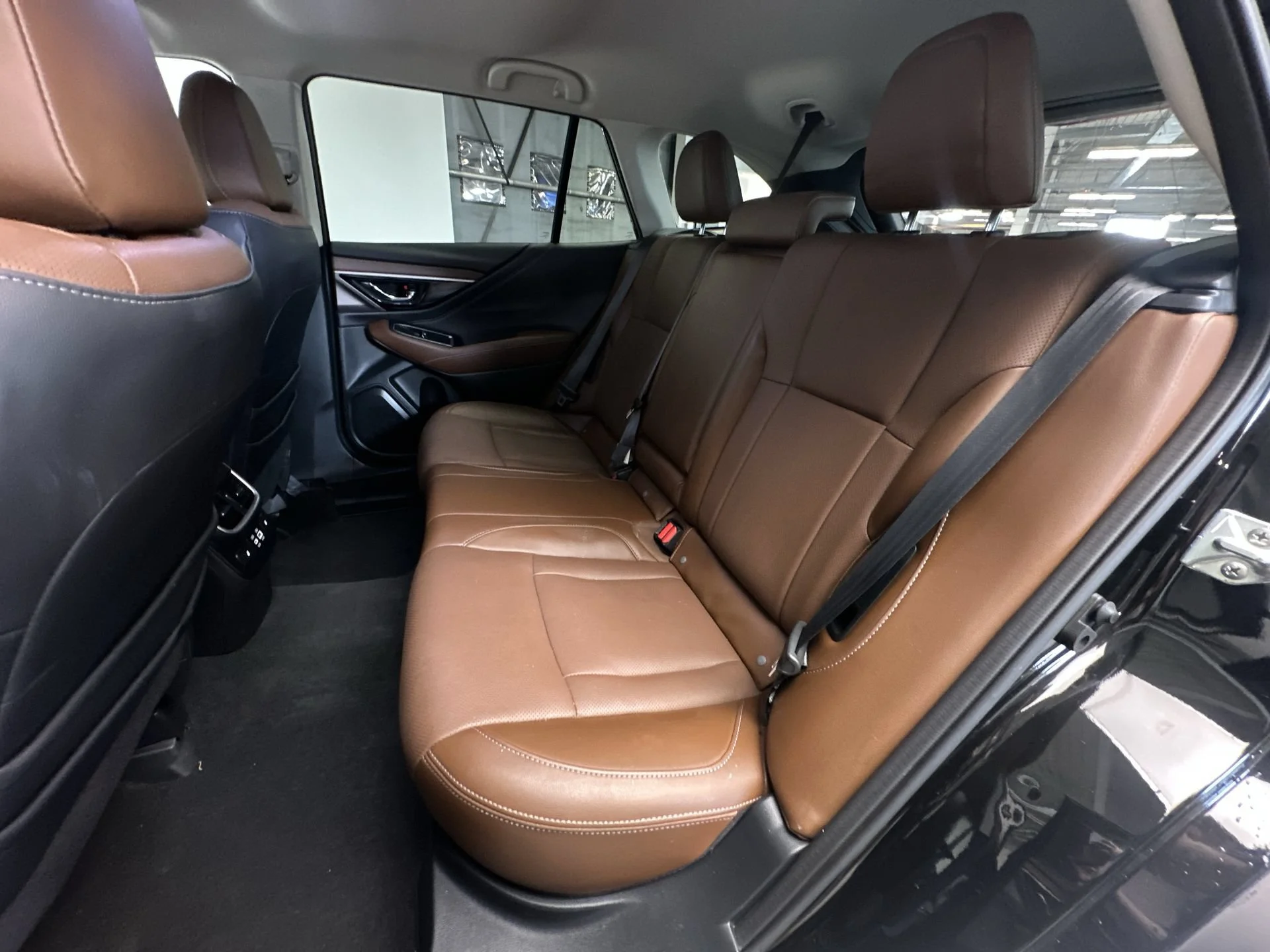 Used 2023 Crystal Black Silica Subaru Touring image 23