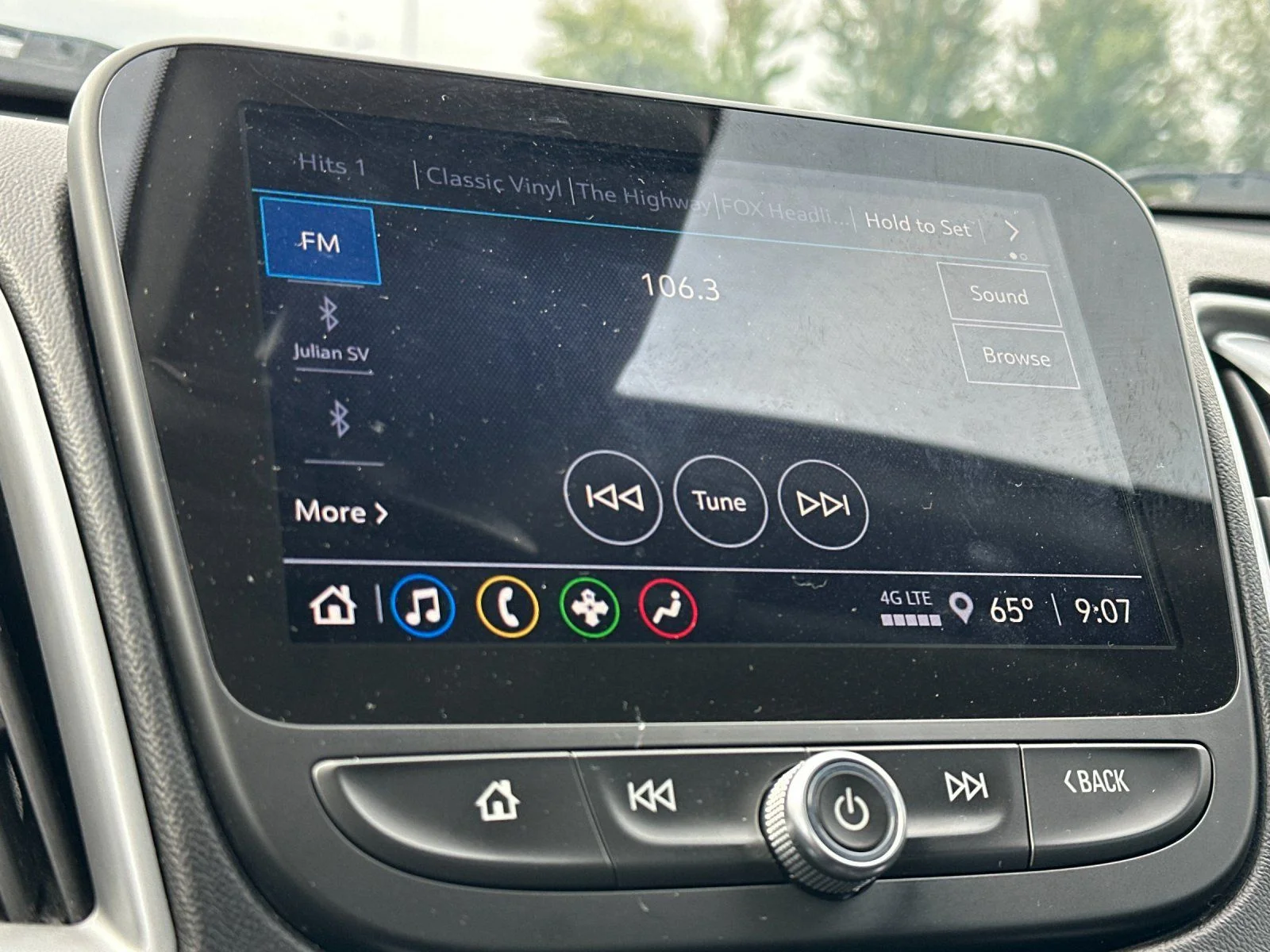 2024 Chevrolet Malibu 1LT - Photo 17
