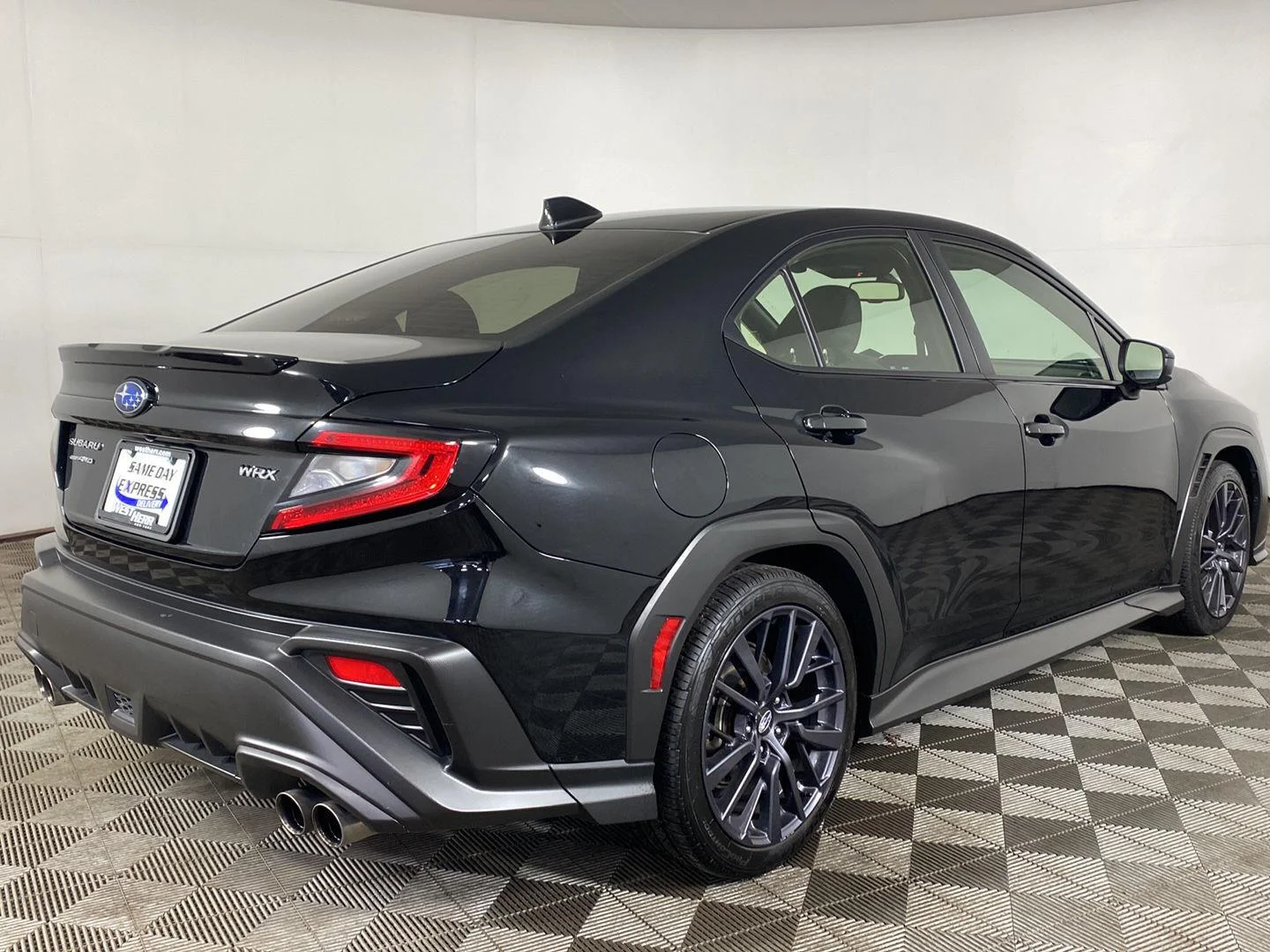 Used 2023 Crystal Black Silica Subaru Premium image 5