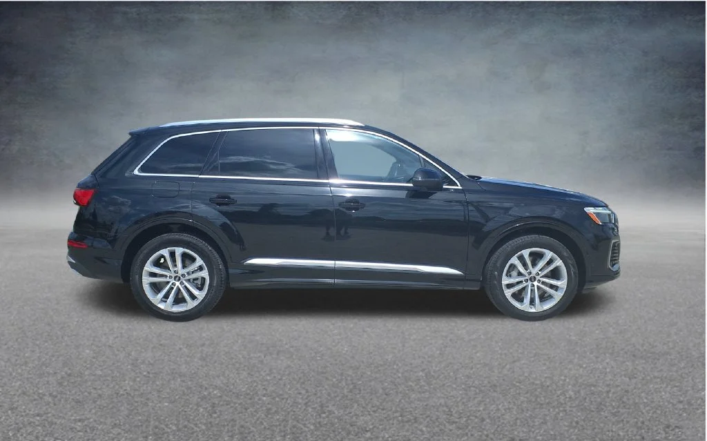 Used 2025 Black Audi 55 Premium Plus image 8