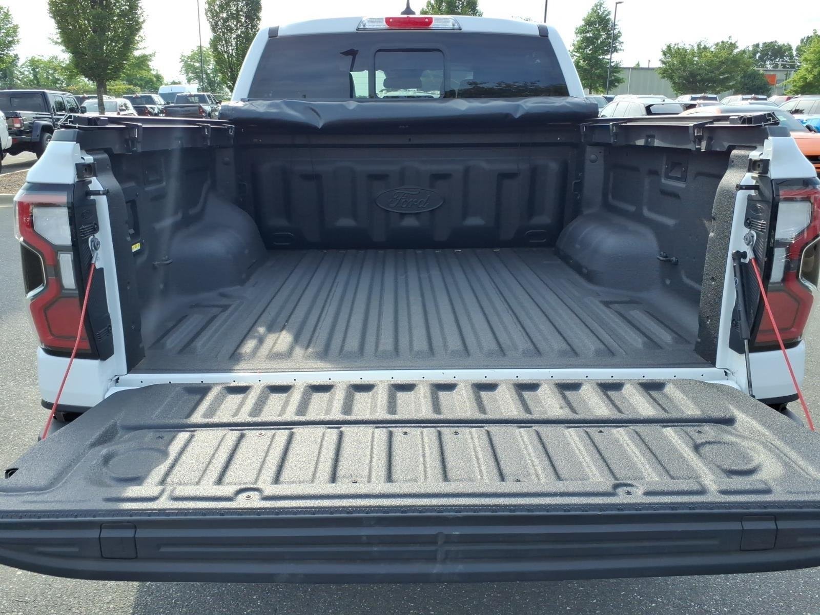 Used 2024 Oxford White Ford Raptor image 30