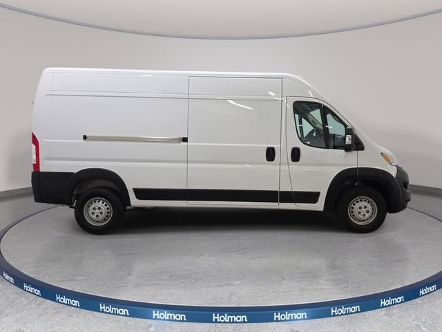 Used 2025 White Ram High Roof image 5