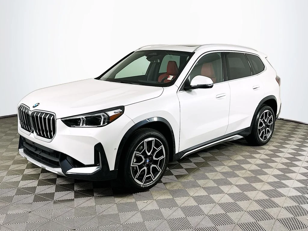 2025 BMW X1 xDrive28i's photo