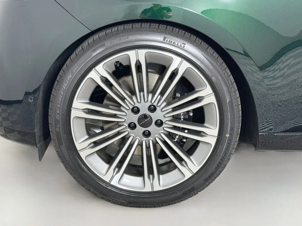 2026 Land Rover Range Rover SE - Photo 33