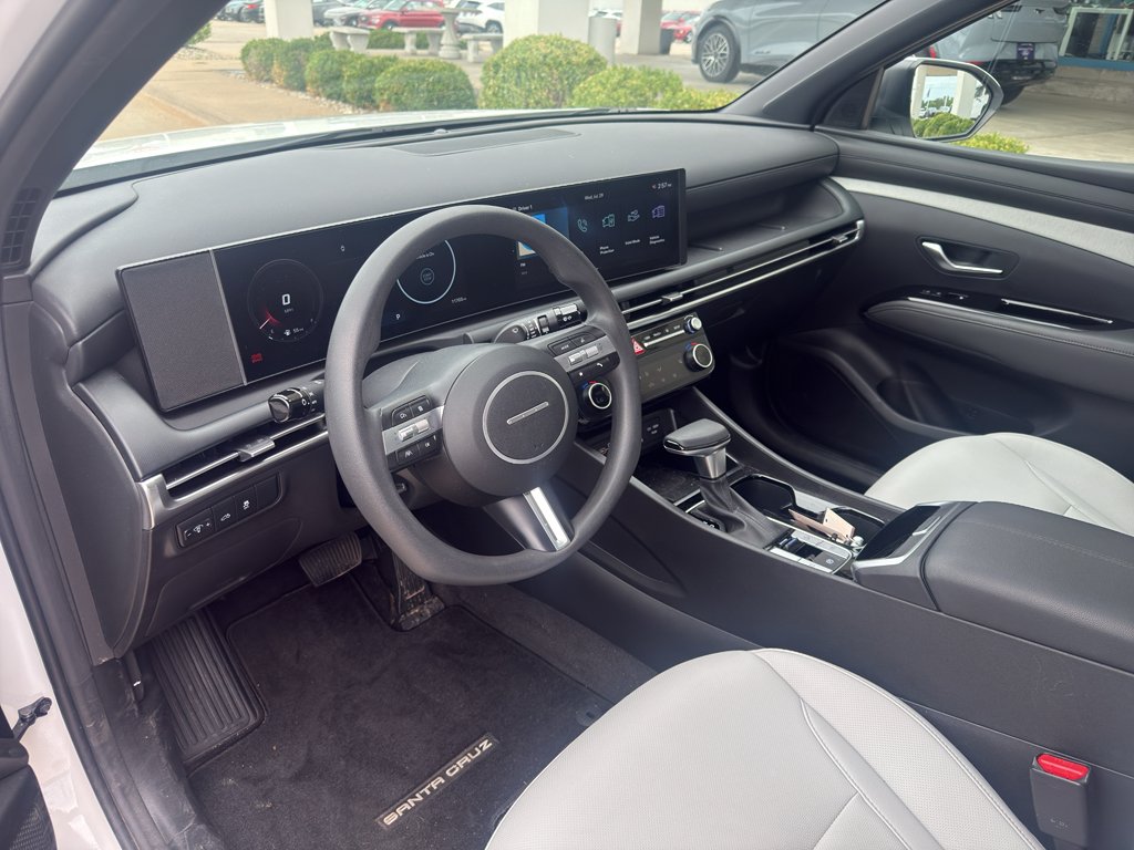 Used 2025 Atlas White Hyundai SEL Activity image 15