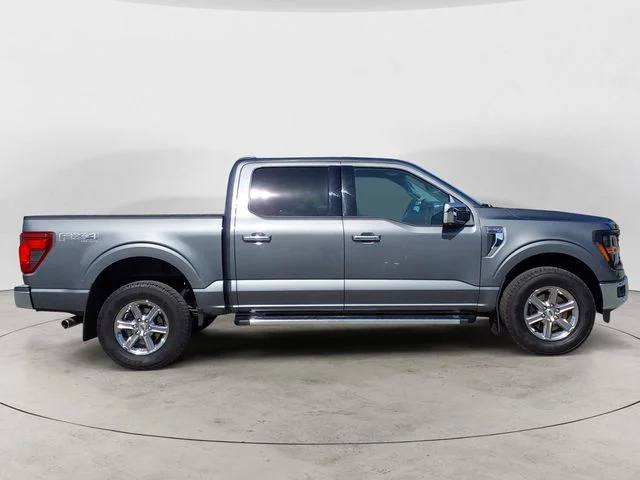 Certified Used 2025  Ford XLT image 4