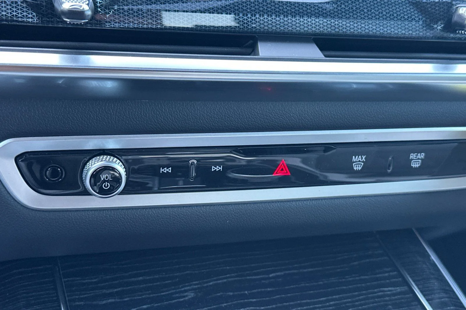 New 2026 Blue BMW xDrive40i image 18