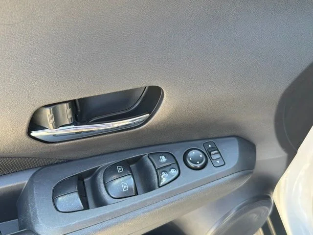 Used 2023 White Nissan SV image 17