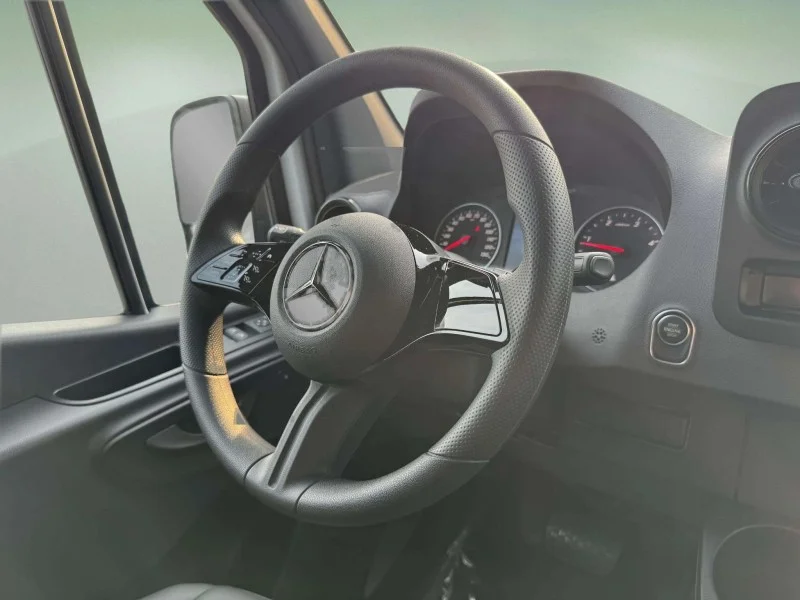 2025 Mercedes-Benz Sprinter Cargo Van Base - Photo 17