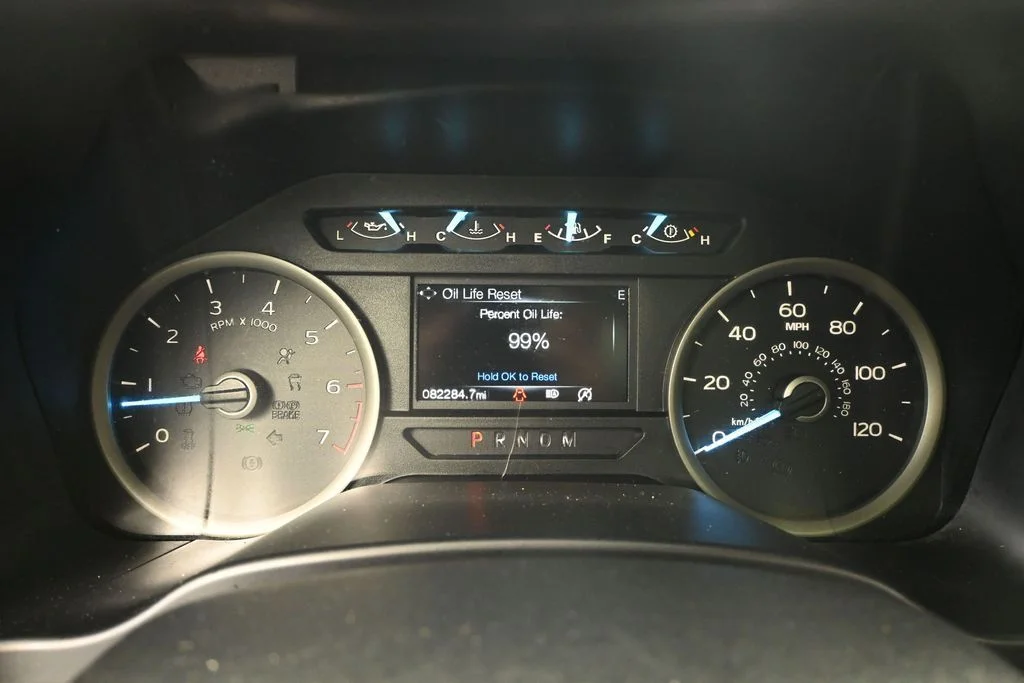 Used 2020 White Ford XLT image 32