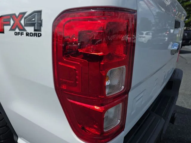 Used 2021 White Ford XL image 29