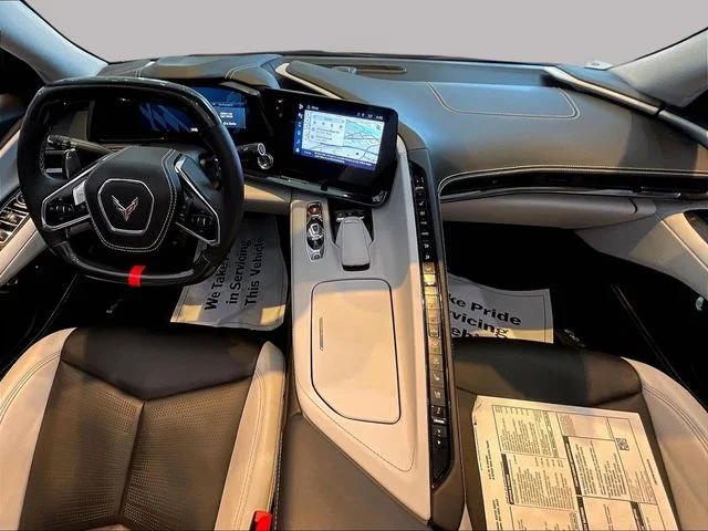 Used 2024 White Chevrolet Stingray image 9