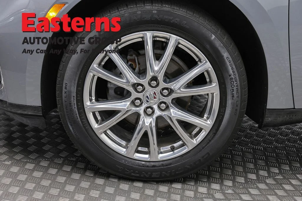 Used 2023 Gray Buick Essence image 33