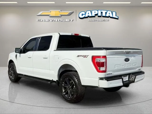 Used 2023 White Ford Lariat image 3