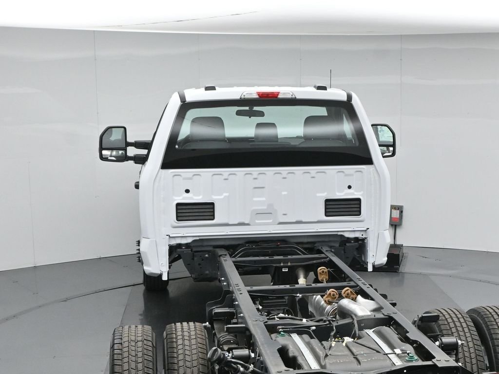 New 2026 Oxford White Ford XL image 35