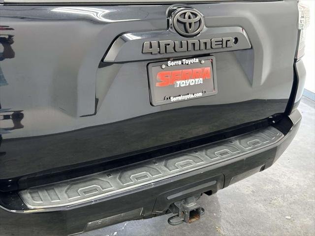 Certified Used 2019 MIDNIGHT BLACK METALLIC Toyota  image 13