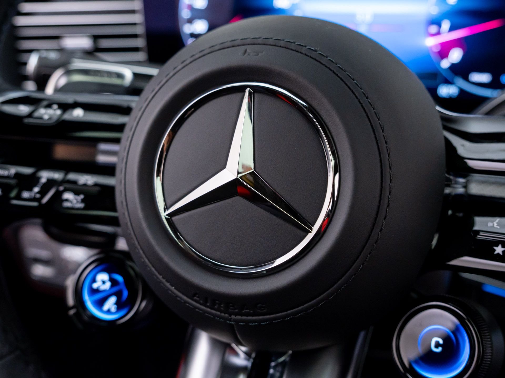 New 2026 White Mercedes-Benz GLE 53 AMG® image 29