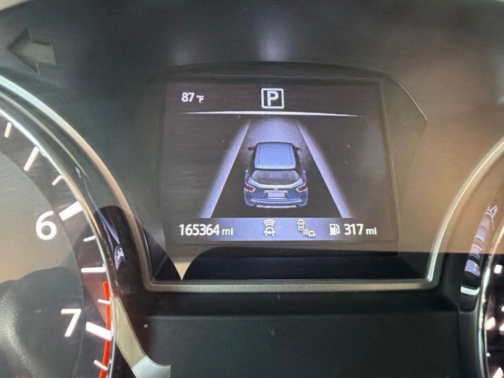Used 2019 Blue Nissan SL image 16